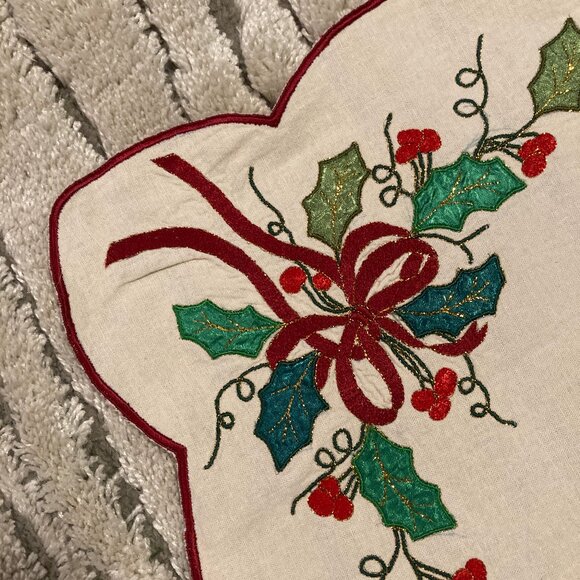 Mid Century Linen Blend Embroidered Metallic Ribbon Holly Tablecloth & Napkins - Picture 5 of 9